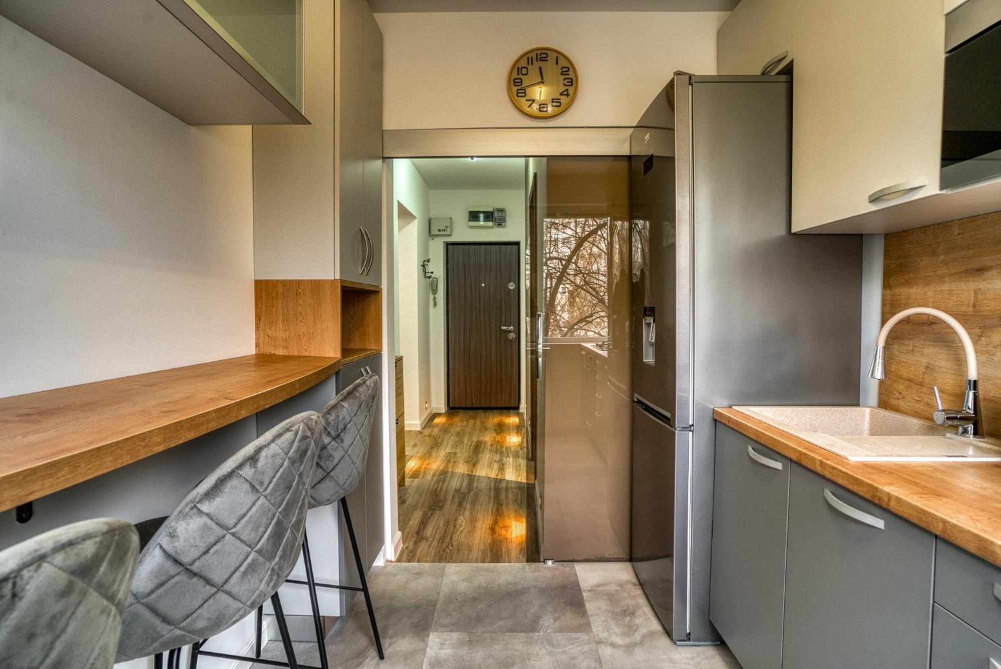 City Chic Retreat: Newly Renovated 1Br Apartment Bucarest Esterno foto